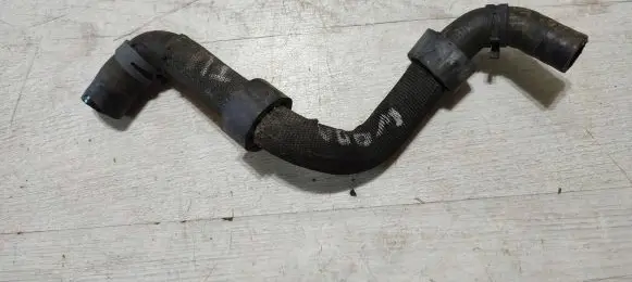 Volkswagen Tiguan Engine coolant pipe/hose