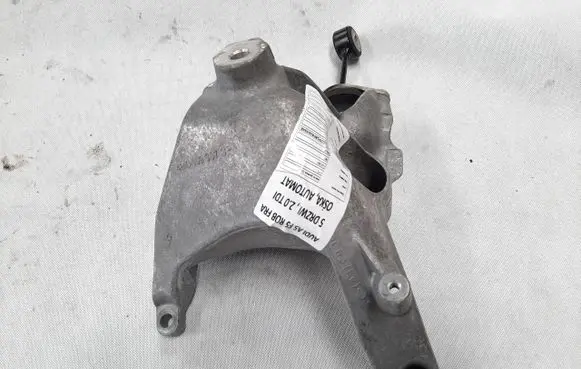 Audi A5 Engine mounting bracket 4M0199307CP