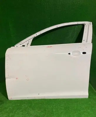 Alfa Romeo Giulietta Front door