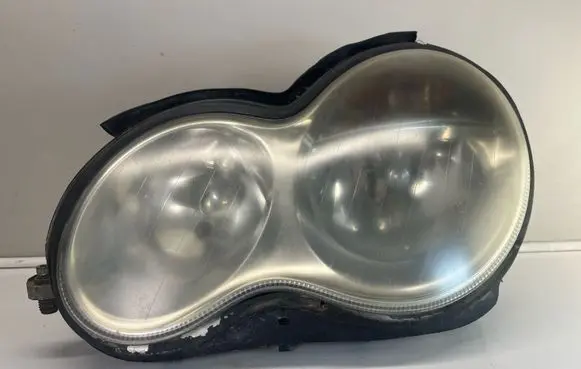 Mercedes-Benz C W203 Headlight/headlamp A2038203161