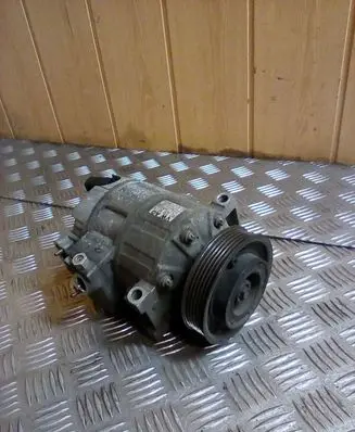 Volkswagen Golf V Air conditioning (A/C) compressor (pump) 1K0820803N