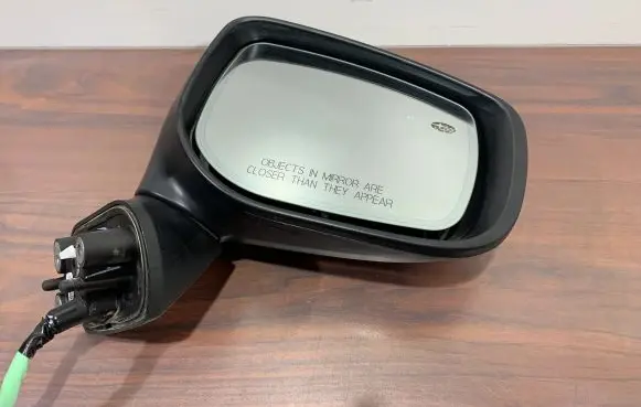 Subaru Ascent Front door electric wing mirror A9633