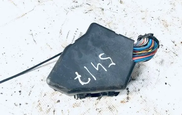 Audi A3 S3 8L Fuse box set 8l0858387a