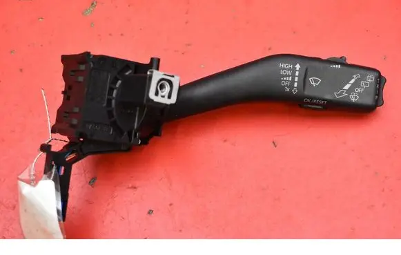 Volkswagen Golf V Headlight wiper switch 1K0953519J