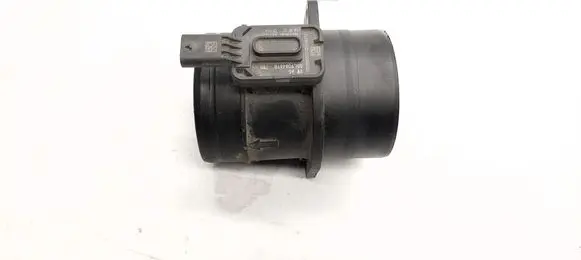 Audi Q2 - Mass air flow meter 05L906461B