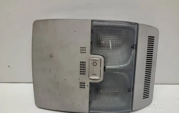 Audi A4 S4 B7 8E 8H Front seat light 8E0947565