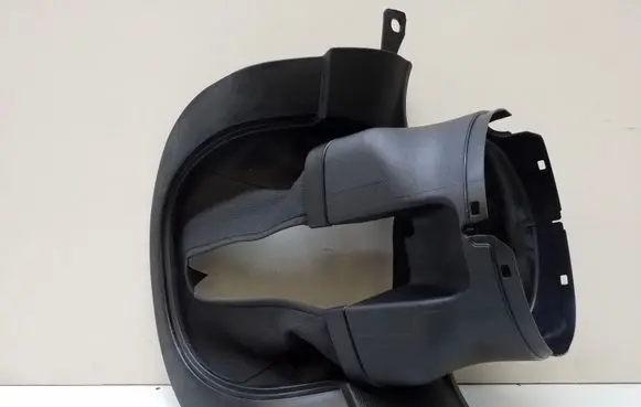 Steering wheel column trim