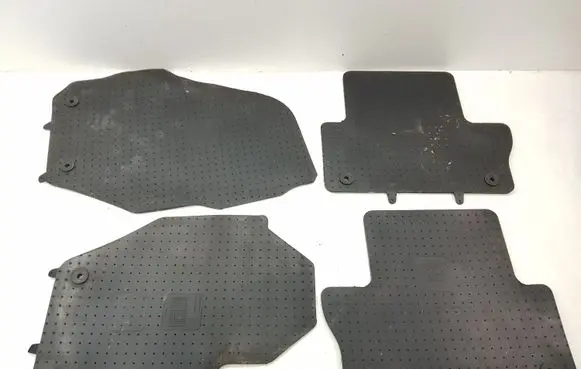 Volvo XC60 Car floor mat set 