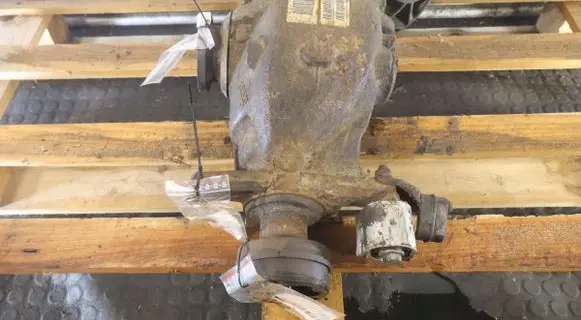 BMW 5 E60 E61 Rear differential 7556672-01