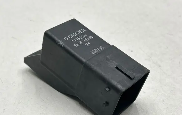 Peugeot 308 SW Glow plug pre-heat relay 51252002 9640469680 239708