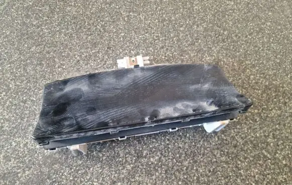 Toyota Corolla Verso E121 Speedometer (instrument cluster) 8380013130