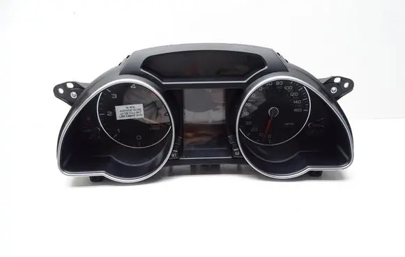 Audi A5 8T 8F Speedometer (instrument cluster) 8T0920983M