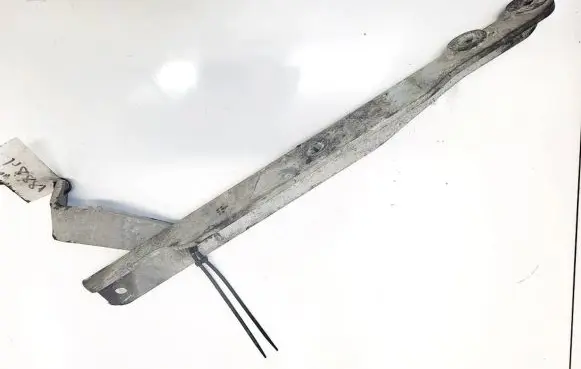 Opel Insignia A Engine mounting bracket