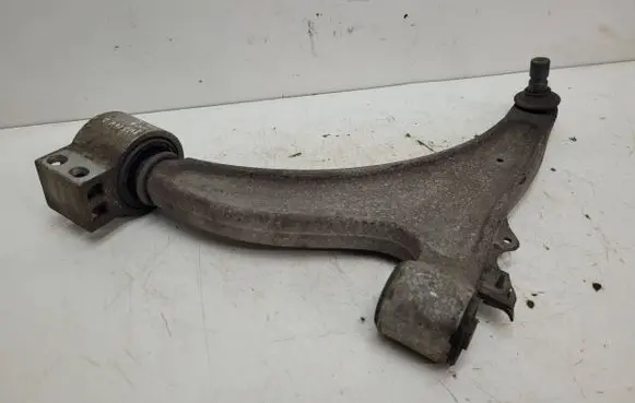 Opel Insignia A Front lower control arm/wishbone