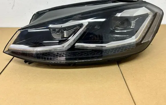 Volkswagen Golf VII Headlight/headlamp 5G1041081D