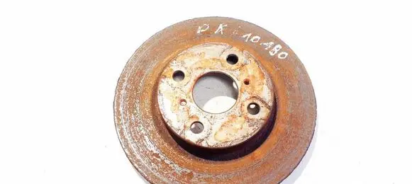 Toyota Yaris Front brake disc ventiliuojamas