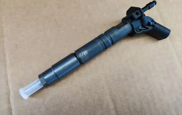 Mercedes-Benz CLS C257 Fuel injector 0986435355I