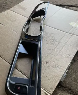 Audi A5 Sportback 8TA Radio/GPS head unit trim 8K2857185