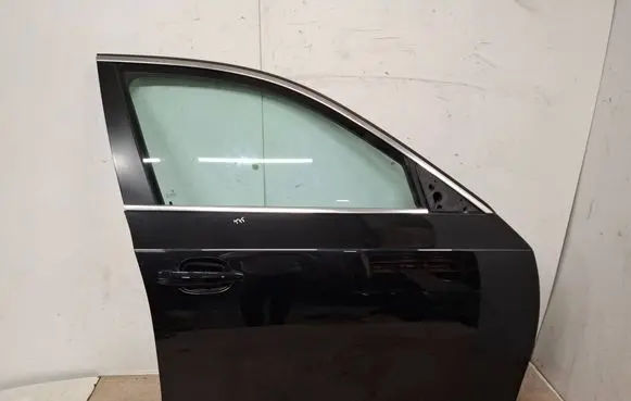 BMW 5 E60 E61 Front door