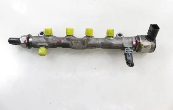 Volkswagen Golf VII Fuel main line pipe 04L130089F 04L130764B 04L906054