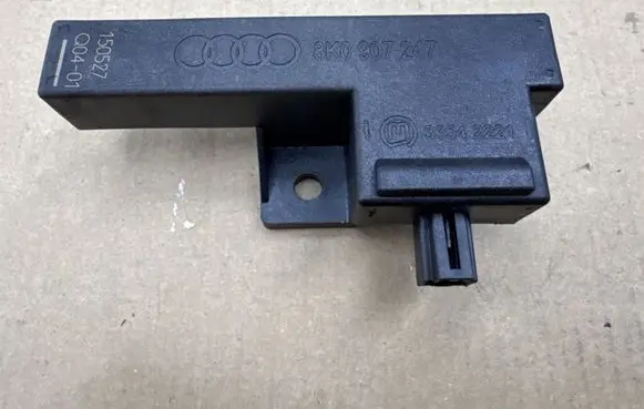 Audi A8 S8 D4 4H Keyless (KESSY) go control unit/module 8K0907247
