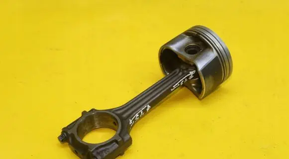 Audi A3 S3 8P Piston with connecting rod