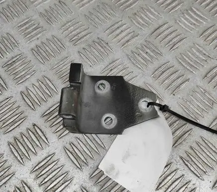 Jaguar XJ X40 Front door upper hinge AXX1696
