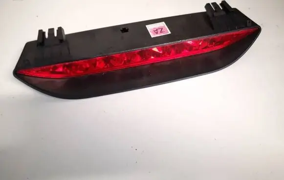 Chevrolet Kalos Third/center stoplight