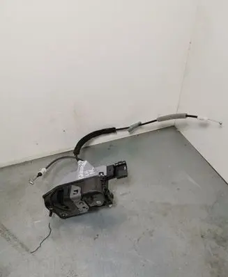 Opel Grandland X Rear door lock 6398W2121J4 16943125