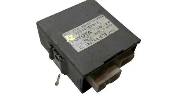 Lexus RX 300 Window wiper relay 8594048010 623290000