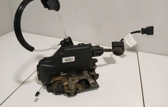 Audi A2 Rear door lock PA66301 8Z0839016D