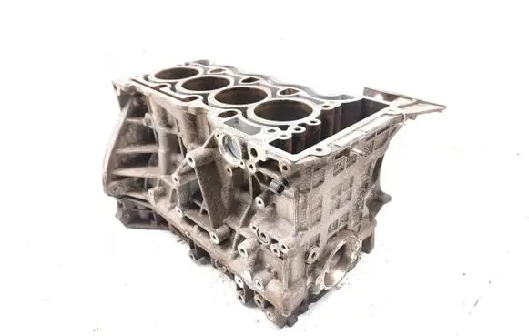 BMW 1 E81 E87 Engine block N43B20A