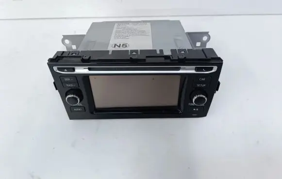 Toyota Prius c Radio/CD/DVD/GPS head unit 8614052320 1380008030C101 FT0049A
