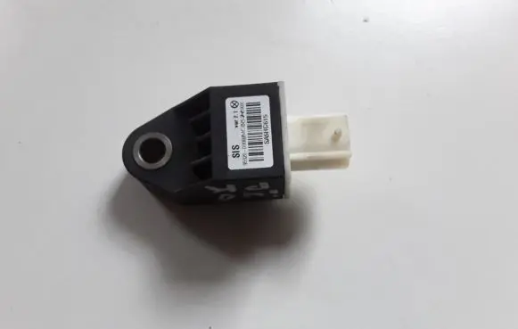 Hyundai i40 Airbag deployment crash/impact sensor 959200U000