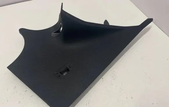 (C) pillar trim