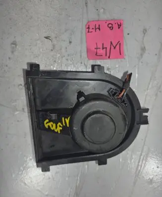 Volkswagen Golf IV Heater fan/blower 1J1819021A