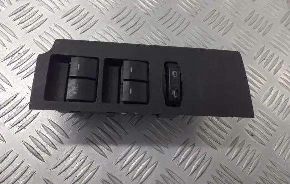 Ford Focus Electric window control switch 8L8T-14540-ACW