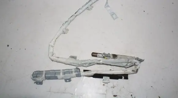 Lexus CT 200H Roof airbag