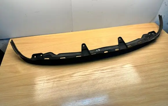 Volkswagen Golf Plus Front bumper lip 