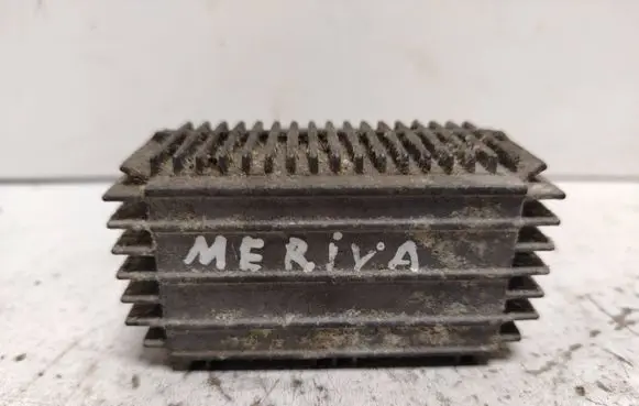Opel Meriva A Glow plug pre-heat relay 55354141 51299018A