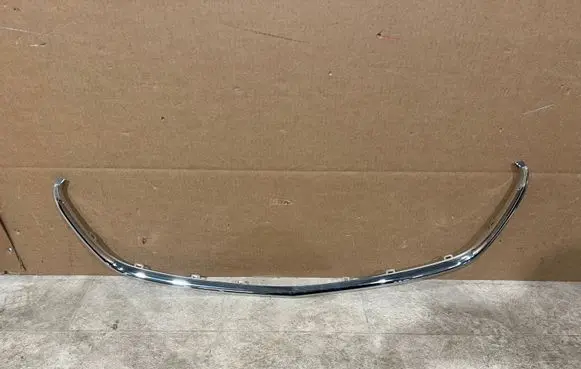 Mercedes-Benz V Class W447 Front bumper splitter molding A2058851574