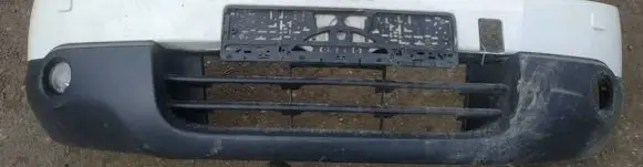 Nissan Qashqai Front bumper baltas