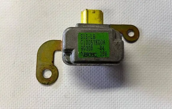 Mazda Premacy Airbag deployment crash/impact sensor C10057KD0A 9G30B