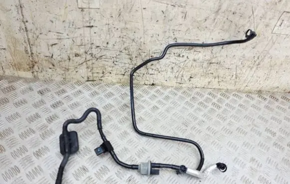 Audi A1 Fuel injector 05C133352AS 04E133277A 05E906052