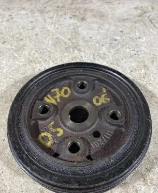 Volvo V70 Crankshaft pulley 30731865