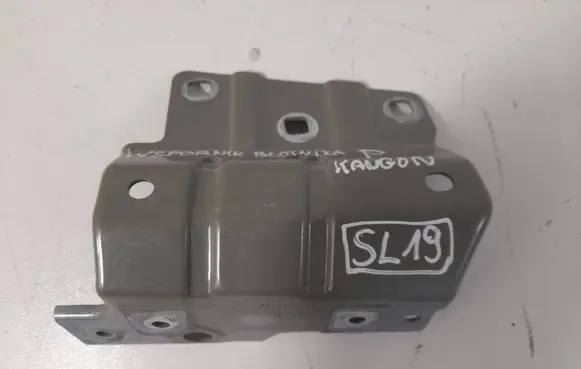 Renault Kangoo III Fender mounting bracket 641349767R