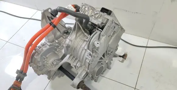 Mercedes-Benz EQC Electric car motor A2933408400 A2939013600