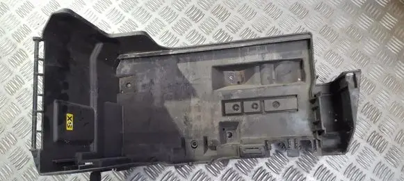Opel Vectra C Battery box tray cover/lid 24413805 0086022