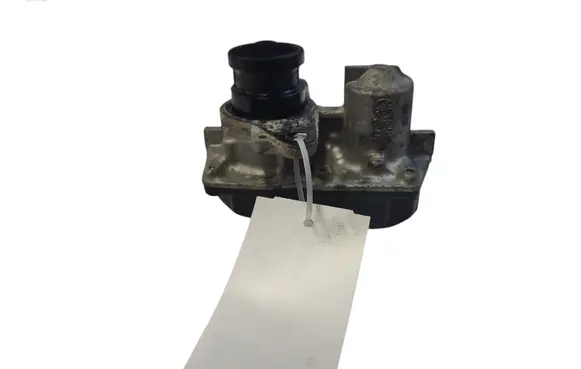 Nissan Qashqai EGR valve 8201061904 125800183