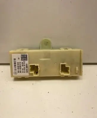 Mercedes-Benz ML W166 SAM control unit A1669003708 A1669016302